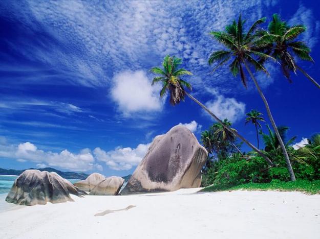 dream-beach-seychelles